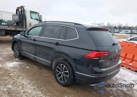 2018 Volkswagen Tiguan 2.0T Se/2.0T Sel из США, поврежденный, VIN 3VV2B7AX2JM004087
